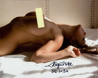 Abigail Mac autograph