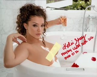 Kelsi Shay autograph