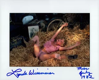 Lynda Wiesmeier autograph