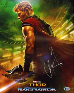 Chris Hemsworth autograph