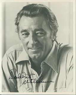 Robert Mitchum autograph