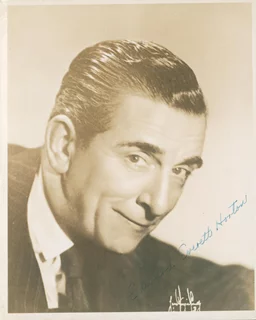 Edward Everett Horton autograph