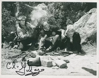 Clu Gulager autograph