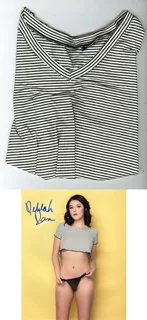 Delilah Daye autograph