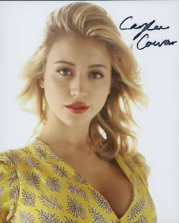 Caylee Cowan autograph