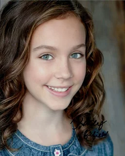 Kacey Fifield autograph