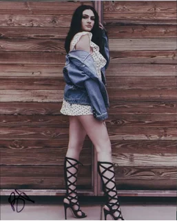 Bria Michelle autograph
