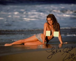 Sandra Taylor autograph