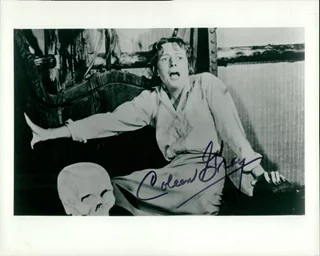 Coleen Gray autograph