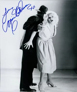 Mamie Van Doren autograph