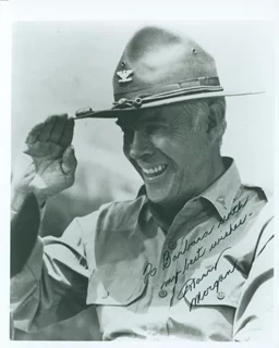 Harry Morgan autograph