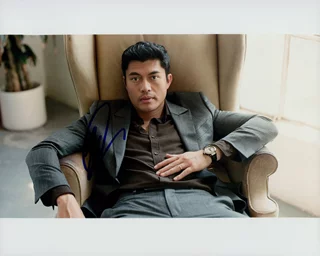 Henry Golding autograph
