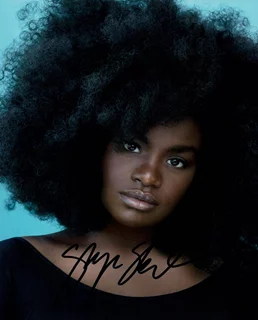 Shoniqua Shandai autograph