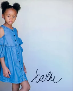 Faithe Herman autograph