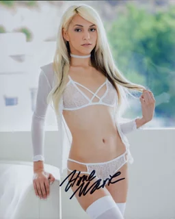 Hime Marie autograph