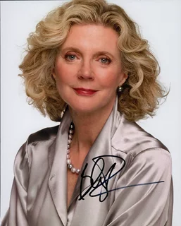 Blythe Danner autograph