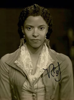 Renee Elise Goldsberry autograph