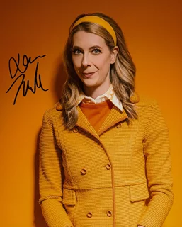 Dawn Luebbe autograph