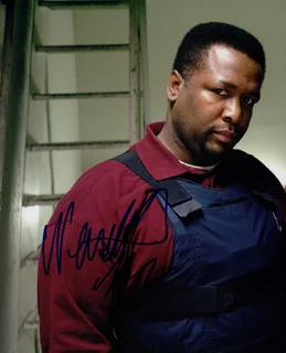Wendell Pierce autograph