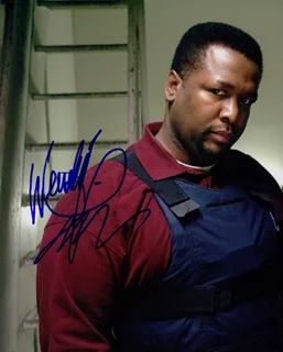 Wendell Pierce autograph