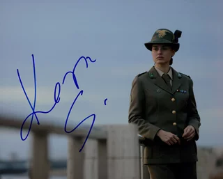 Kasia Smutniak autograph