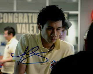 Kelly Sry autograph