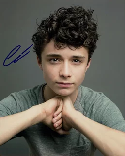 Lucas Jade Zumann autograph