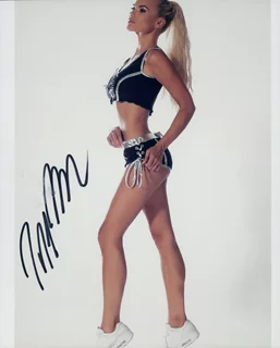 Ine Back Iversen autograph