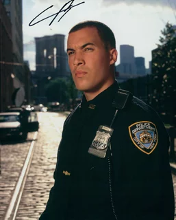Coby Bell autograph