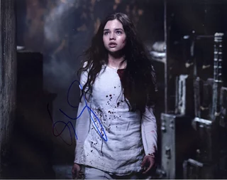 India Eisley autograph