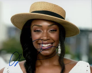 Chantel Riley autograph