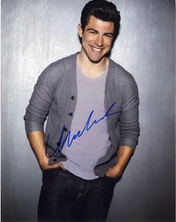 Max Greenfield autograph
