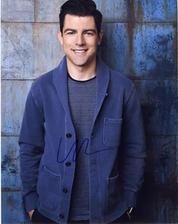 Max Greenfield autograph