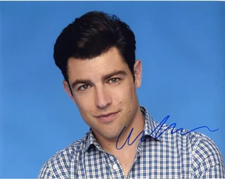 Max Greenfield autograph