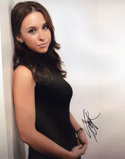 Lacey Chabert autograph