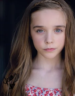 Jenna Davis autograph