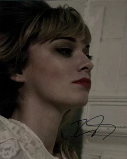 Britt Irvin autograph