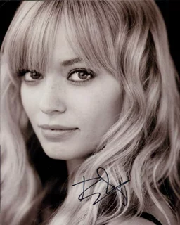 Britt Irvin autograph