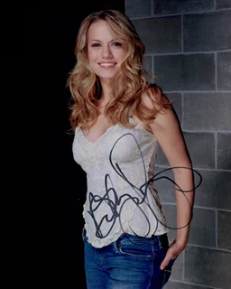Bethany Joy Lenz autograph