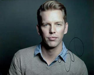 Shawn-Caulin Young autograph