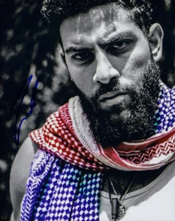 Zeeko Zaki autograph