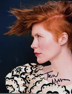 Trin Miller autograph