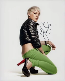 Pink autograph