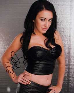 Devanny Pinn autograph