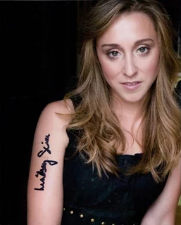 Lindsay Seim autograph