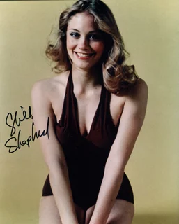 Cybill Shepherd autograph