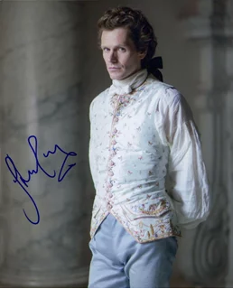 Shaun Evans autograph