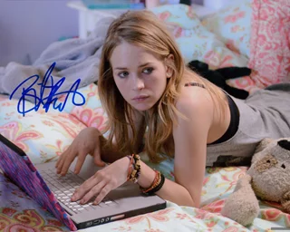 Brittany Robertson autograph