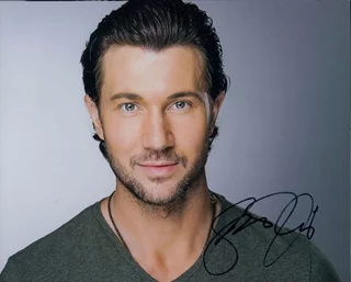 Jason Tobias autograph