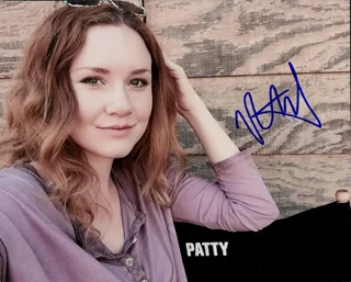 Madisen Beaty autograph